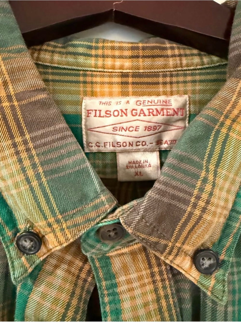 Filson Genuine Garment Men’s XL Green Gold Brown Plaid Flannel Button Down Shirt - Picture 2 of 2